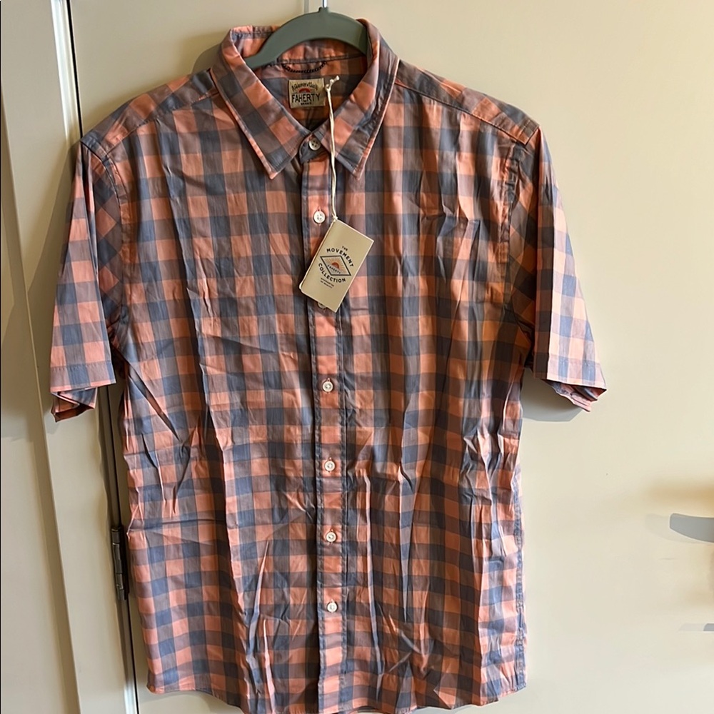 NEW W/ tags Faherty Brand Movement S/S Men's Checkered Shirt - Size Med.